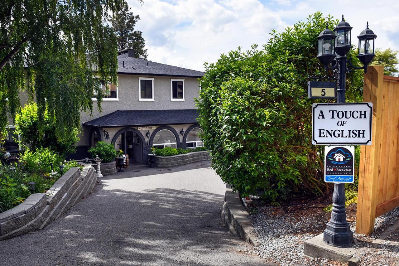 A Touch Of English B&B Kelowna Exterior foto